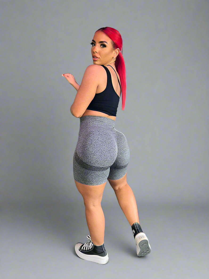 Strong Scrunch Shorts - Grey